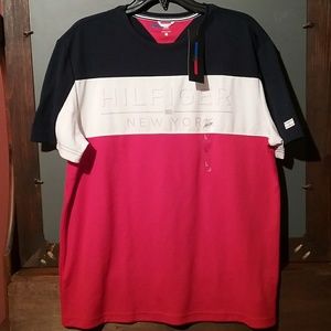 Tommy Hilfiger tee
